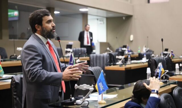Transporte para eleitores indígenas do Vale do Javari é tema de discurso na Aleam