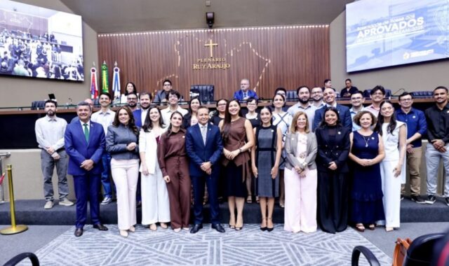 Dia do Servidor Público reúne na Aleam relatos de carreiras iniciadas em épocas diferentes