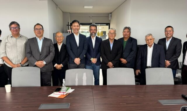 Reunião formaliza proposta de praça da Amizade na Colônia Japonesa, em Manaus